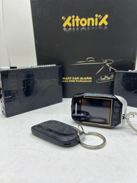 دزدگیر و ردیاب تصویری زیتونیکس مدل ZX06 (پرفشنال)