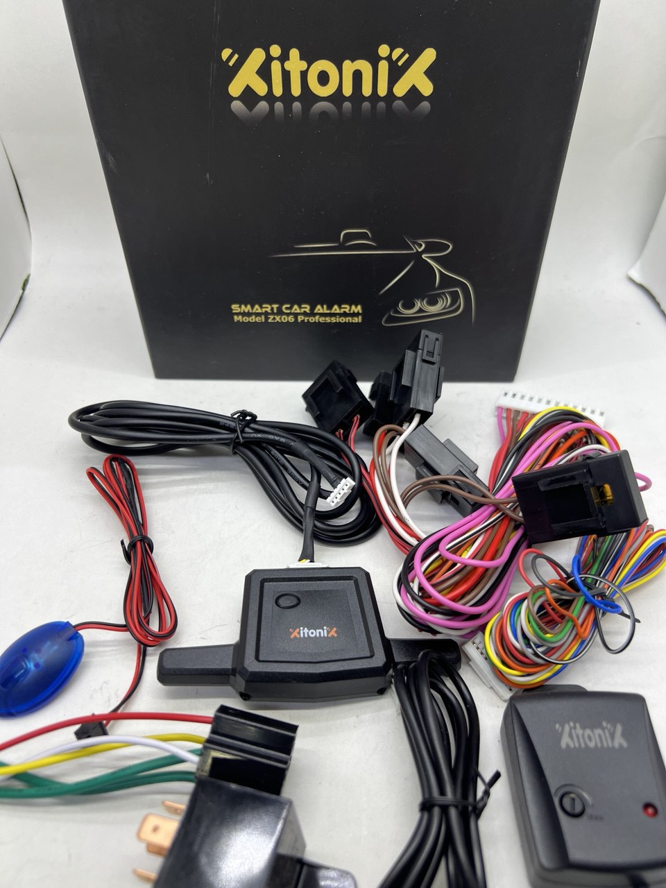 دزدگیر و ردیاب تصویری زیتونیکس مدل ZX06 (پرفشنال)