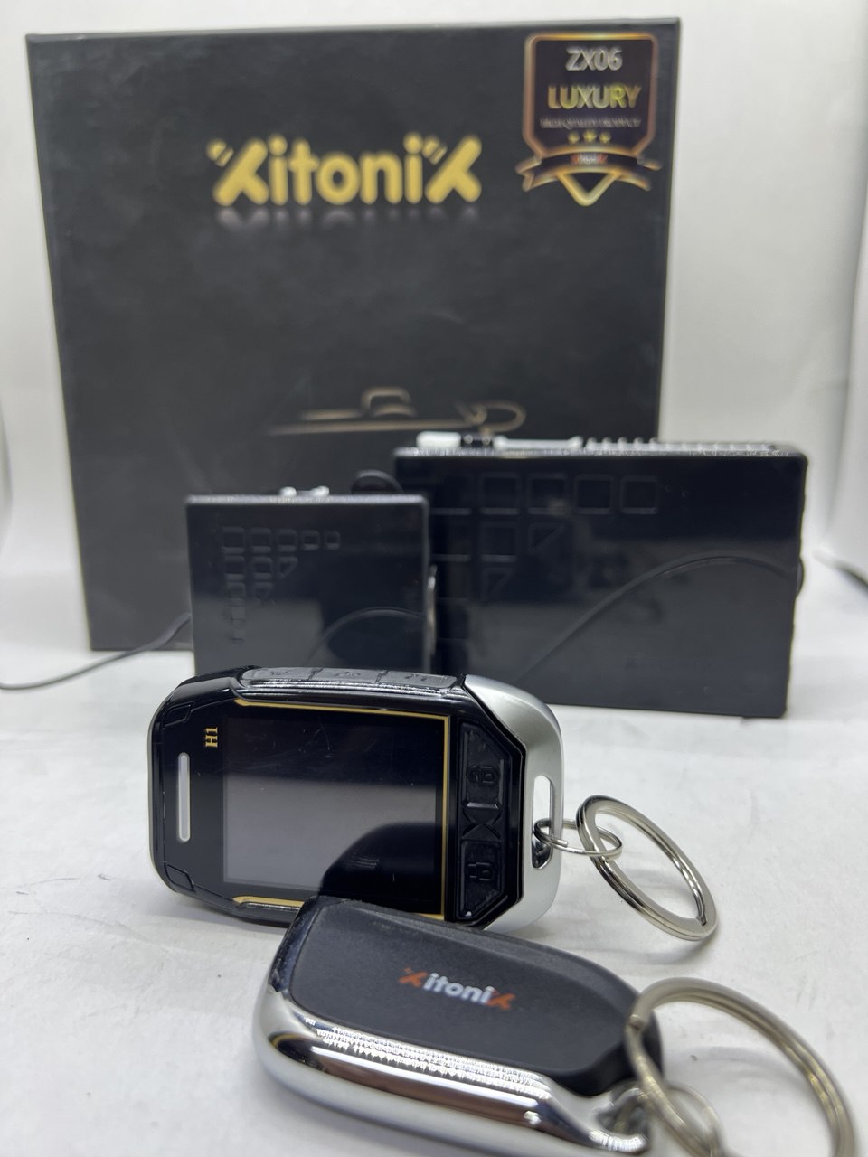 دزدگیر و ردیاب تصویری زیتونیکس مدل +ZX06 (لاکچری)